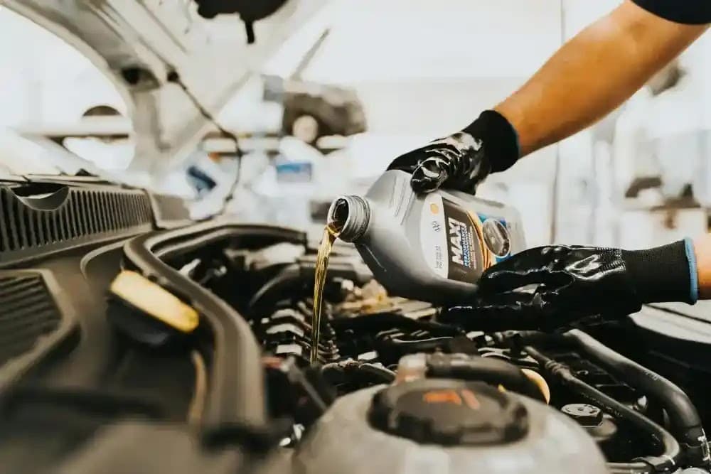 Oil Change & Maintenance